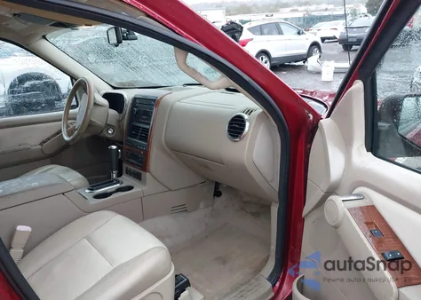 2008 Ford Explorer Eddie Bauer из США, поврежденный, VIN 1FMEU74868UA13015